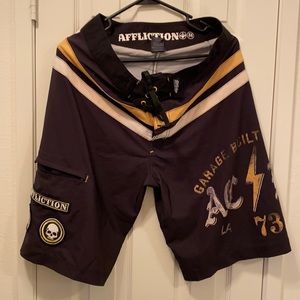 Brown white yellow color. Hard to find color